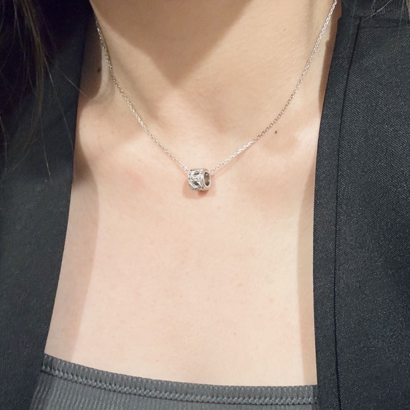 chr1st1an D10r necklaces